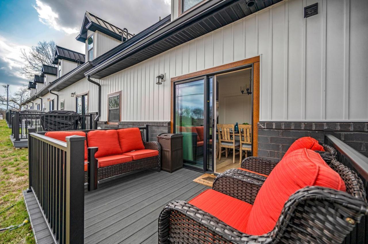 *Dog Friendly*Modern Home-Minutes To Dollywood, Gatlinburg, Smoky Mountains & Pigeon Forge! Exterior photo